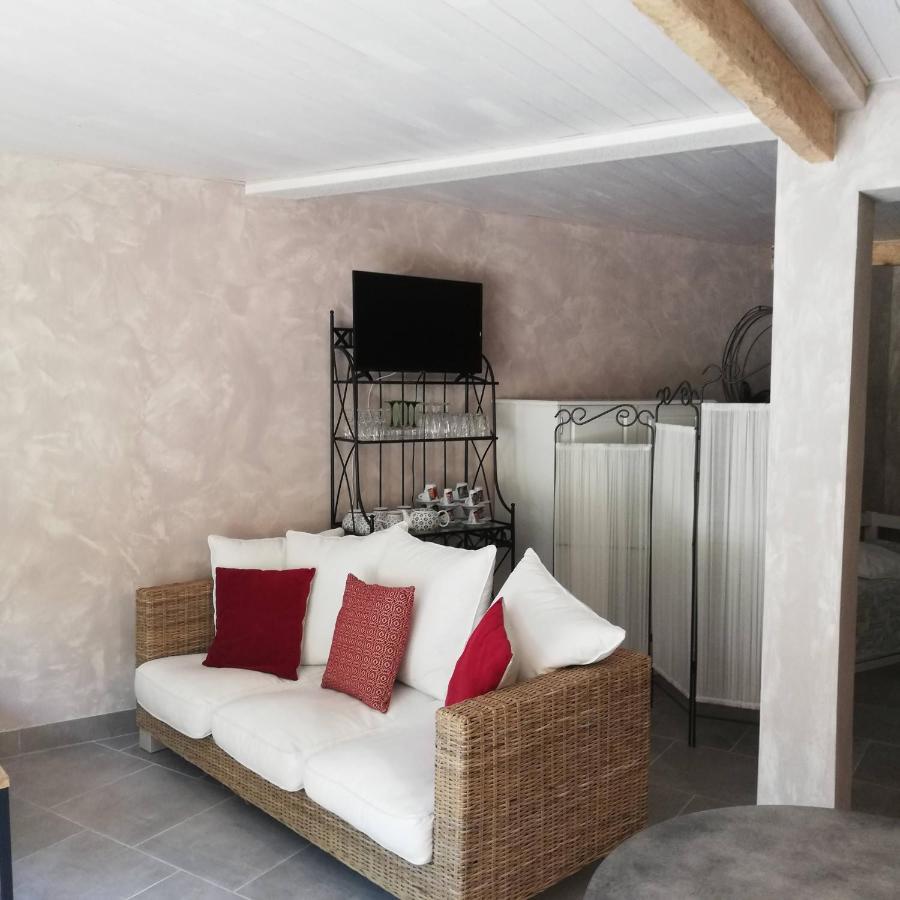 Chambre D'Hotes Au Jardin Des Saveurs Bed and Breakfast Cordes-sur-Ciel Exterior foto